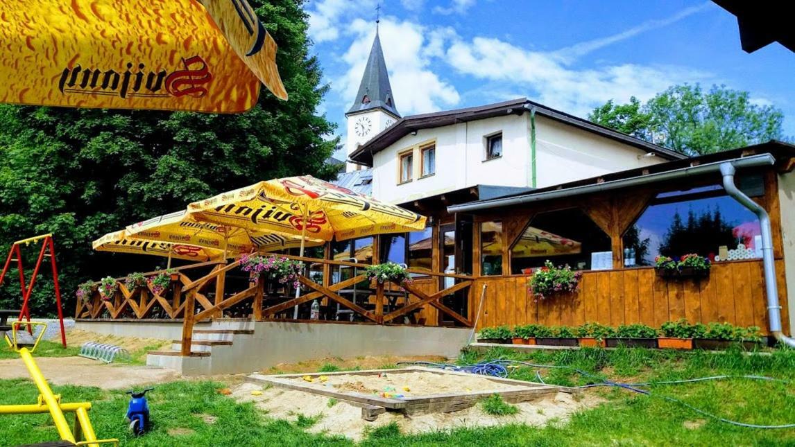 Penzion U Hrocha Lucany nad Nisou Exterior photo